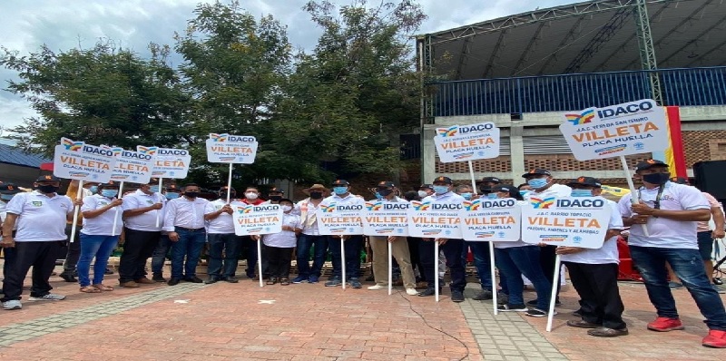 Gobernador de Cundinamarca inició firma de convenios solidarios para la ejecución de 858 proyectos

