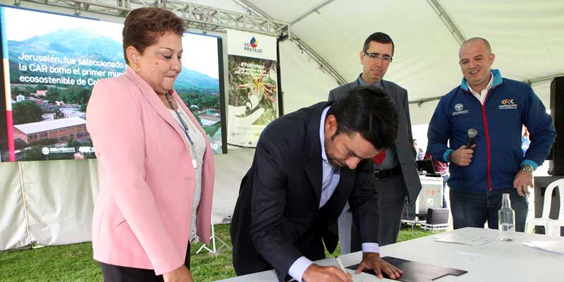 Gobernación realizó la Feria Ambiental por Cundinamarca



