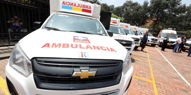 Diez municipios cundinamarqueses tienen, desde hoy, nuevas ambulancias