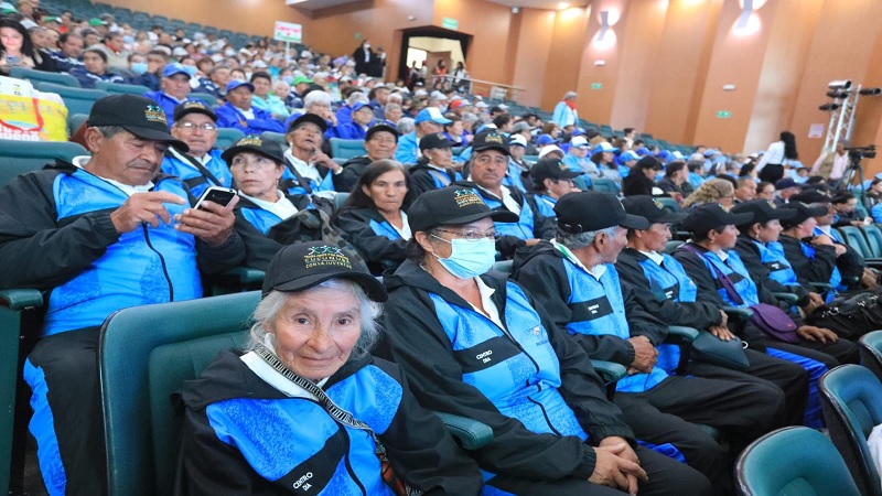 Adultos mayores de Cundinamarca, ejemplo de sabiduría y experiencia