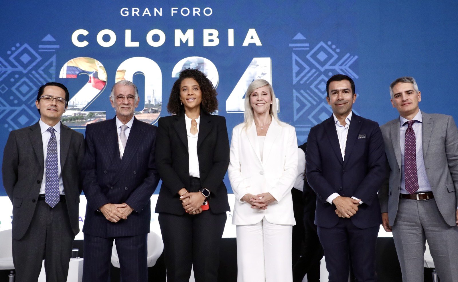 Foro Colombia 2024 ¿Para dónde va el país? 