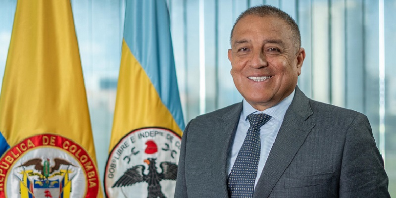 General (R) Luis Fernando Navarro, nuevo secretario de Gobierno

