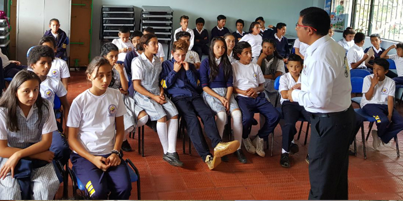 Más personas felices en Cundinamarca



































