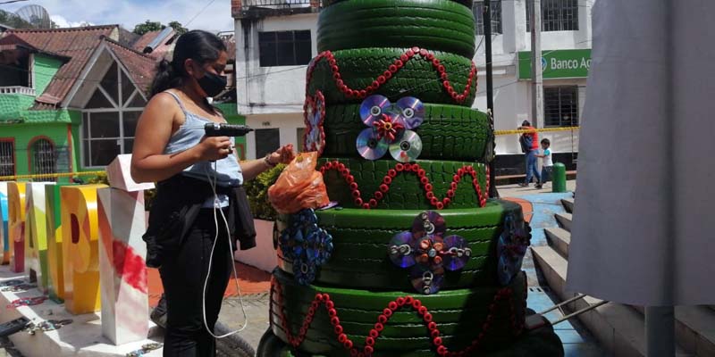 35 municipios de Cundinamarca participan en el Concurso Virtual Navideño de Pesebres 100% Reutilizables








