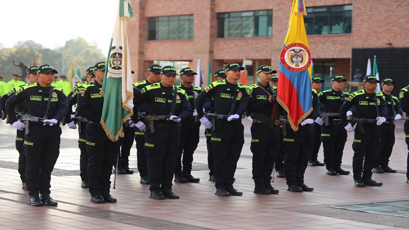 400 policías fueron condecorados por sus servicios distinguidos a Cundinamarca
