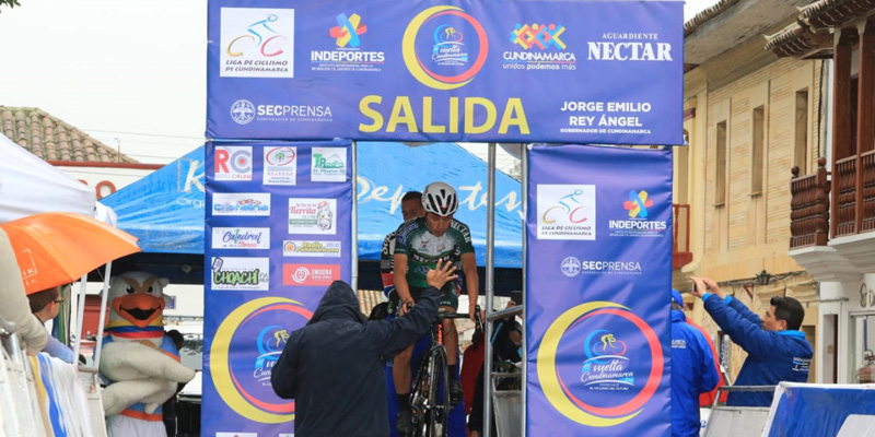 Wildy Enrique Sandoval, primer líder de la Vuelta a Cundinamarca