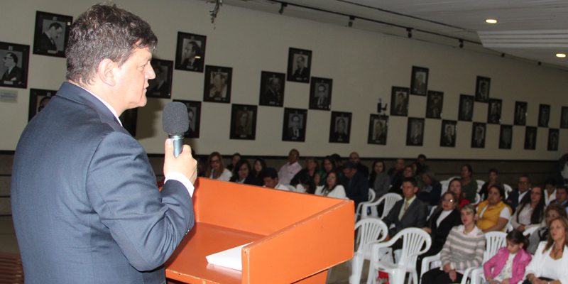 Reconocimiento a funcionarios del programa ‘Cundinamarca a su servicio’





















