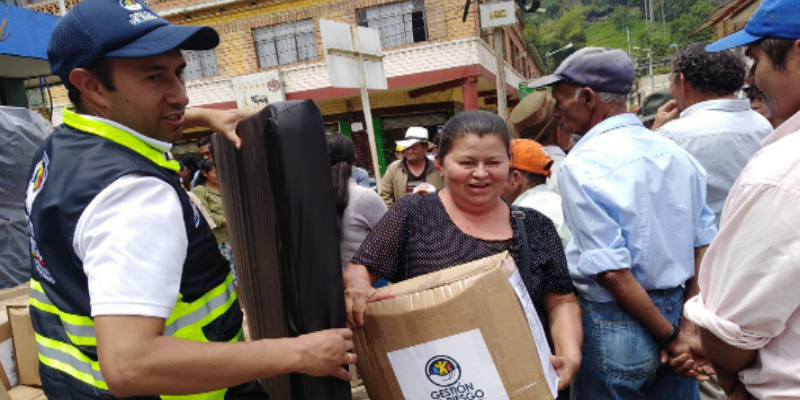 Ayuda humanitaria para familias damnificadas en Villagómez











