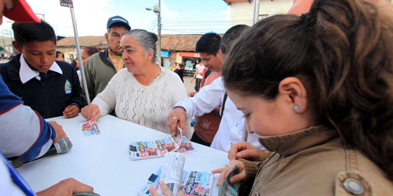 Este lunes, la Lotería de Cundinamarca celebra en grande el Día de las Madres




























































