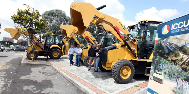 $14.377 millones en maquinaria amarilla para Cundinamarca


















































































